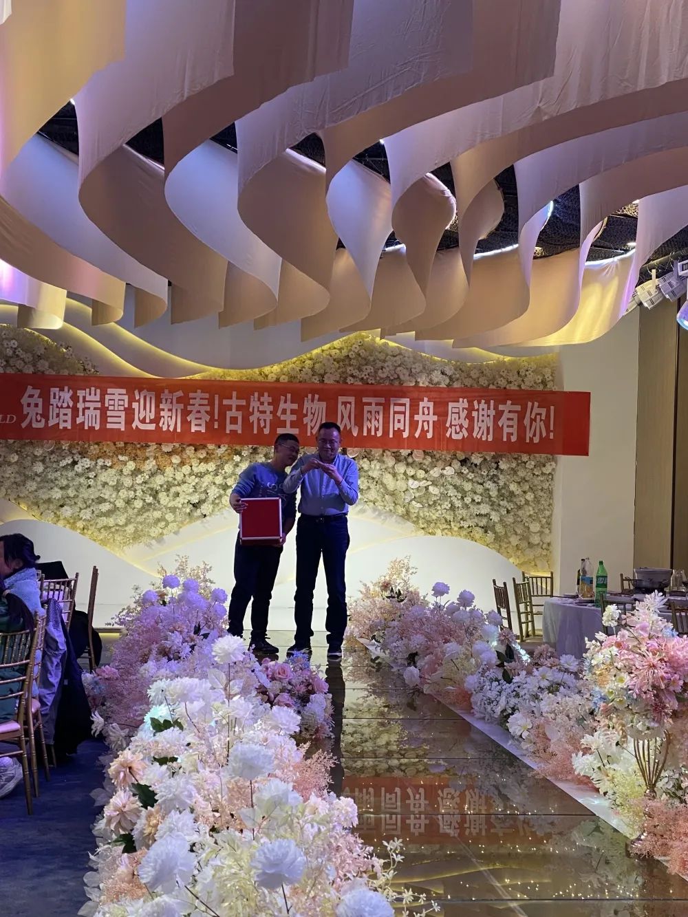 愿我们2023年乘风破浪，行稳致远