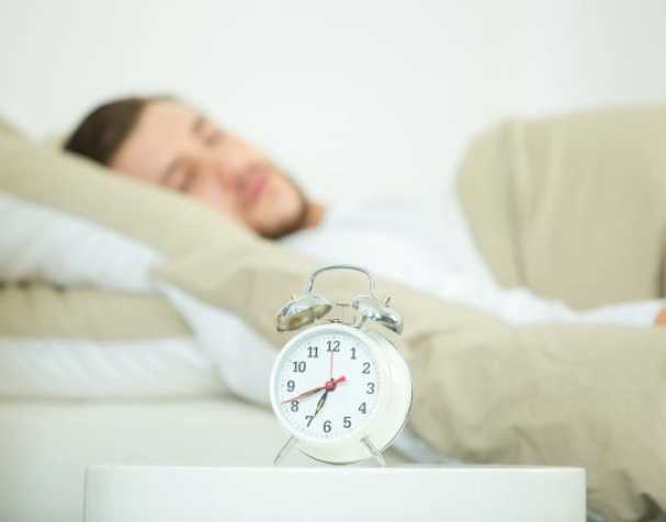 NR补充剂对睡眠健康的影响